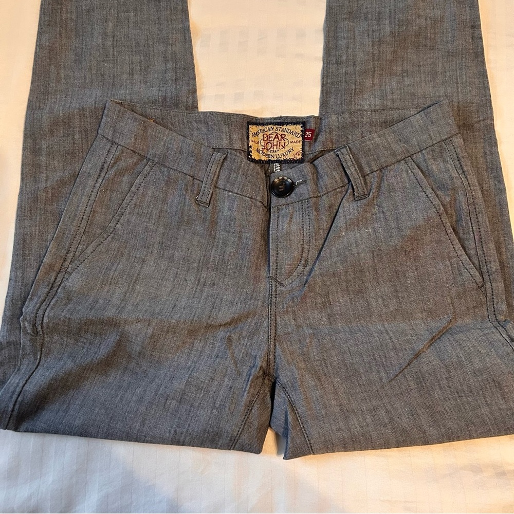 Dear John Cropped Pants - Picture 3 of 8